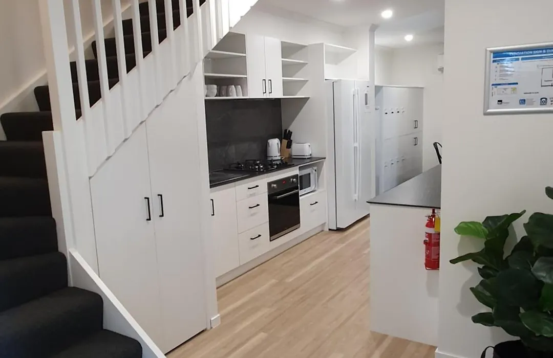 Redhill Cairns Living - Martyn St-1